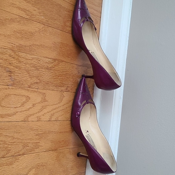 JIMMY Choo Leather Plum Pump - Picture 2 of 7